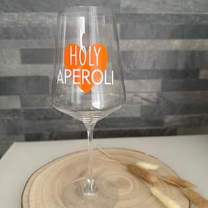 Aperol Glas „Holy Aperoli“ – personalisiertes Weinglas für Aperol Spritz Fans | Sommer Geschenk Idee