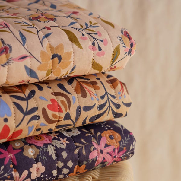 Reversible Quilted Cotton Fabric: Floral Sewing Material for Baby Accessories