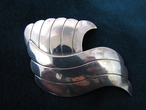 G. Smith Signed VHC Sterling Abstract Wave Brooch… - image 2