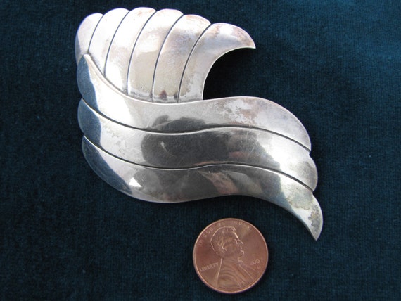 G. Smith Signed VHC Sterling Abstract Wave Brooch… - image 5