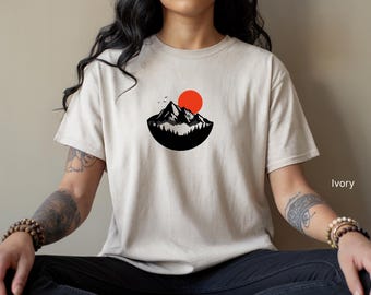 Retro Sunset Mountain Hiking T-Shirt, Outdoor Camping Tee