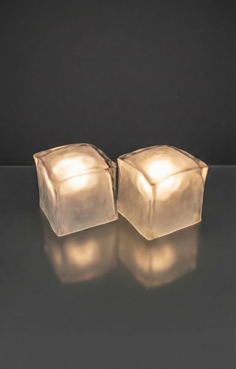 IKEA Iviken ijsblokjeslamp | Vintage Scandinavisch glas jaren 90 | Gematteerde brutalistische tafellamp | Zware geometrische gloed afbeelding 3