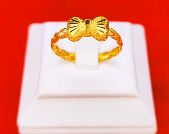 24k Gold Bow Ring: Yaowarat Weave Sand Gold
