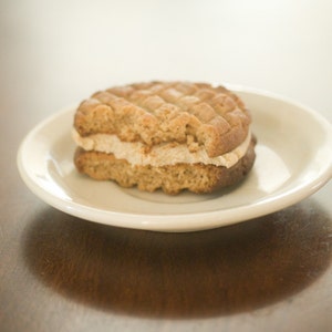 Half Dozen Peanut Butter Cookie Cream Sandwiches image 4