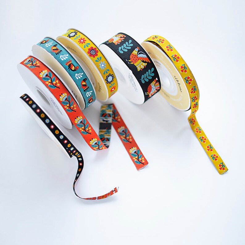 Folk Small Birds Ribbon 78 by yard