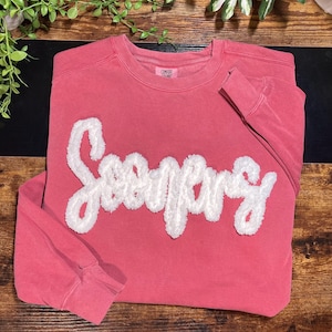 OU Sooners Chenille Yarn Sweatshirt/Embroidery Sweatshirt/OU Fan Gifts/Chenille Sweater