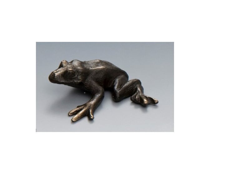 Solid Bronze Frog figurine - Item #706, amphibian sand cast bild 1