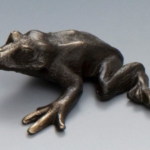 Solid Bronze Frog figurine - Item #706, amphibian sand cast bild 2