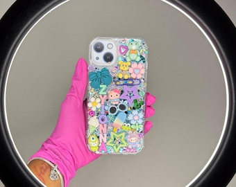 Custodia per telefono Random Freestyle Charm: stile Bling Junk