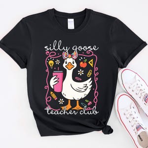 Teachers work hard — and they deserve to have fun too! This Cute Goose Teacher Shirt is perfect for relaxed classroom days, school celebrations, or teacher outings. Designed as a fun and thoughtful Teacher Appreciation gift, it’s ideal for teachers who love playful designs and positive energy.