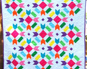 Beautiful and Bright Baby Quilt, Toddler cuddle quilt, Baby Girl Quilt