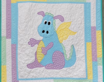 Sweet dragon baby quilt, baby girl quilt, baby boy quilt, baby wallhanging