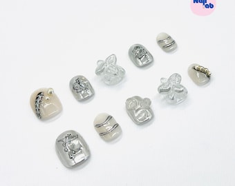 Silver Serenade Floral Short Press-On Nails | Handcrafted Silver Crystal Nail Art | Reusable