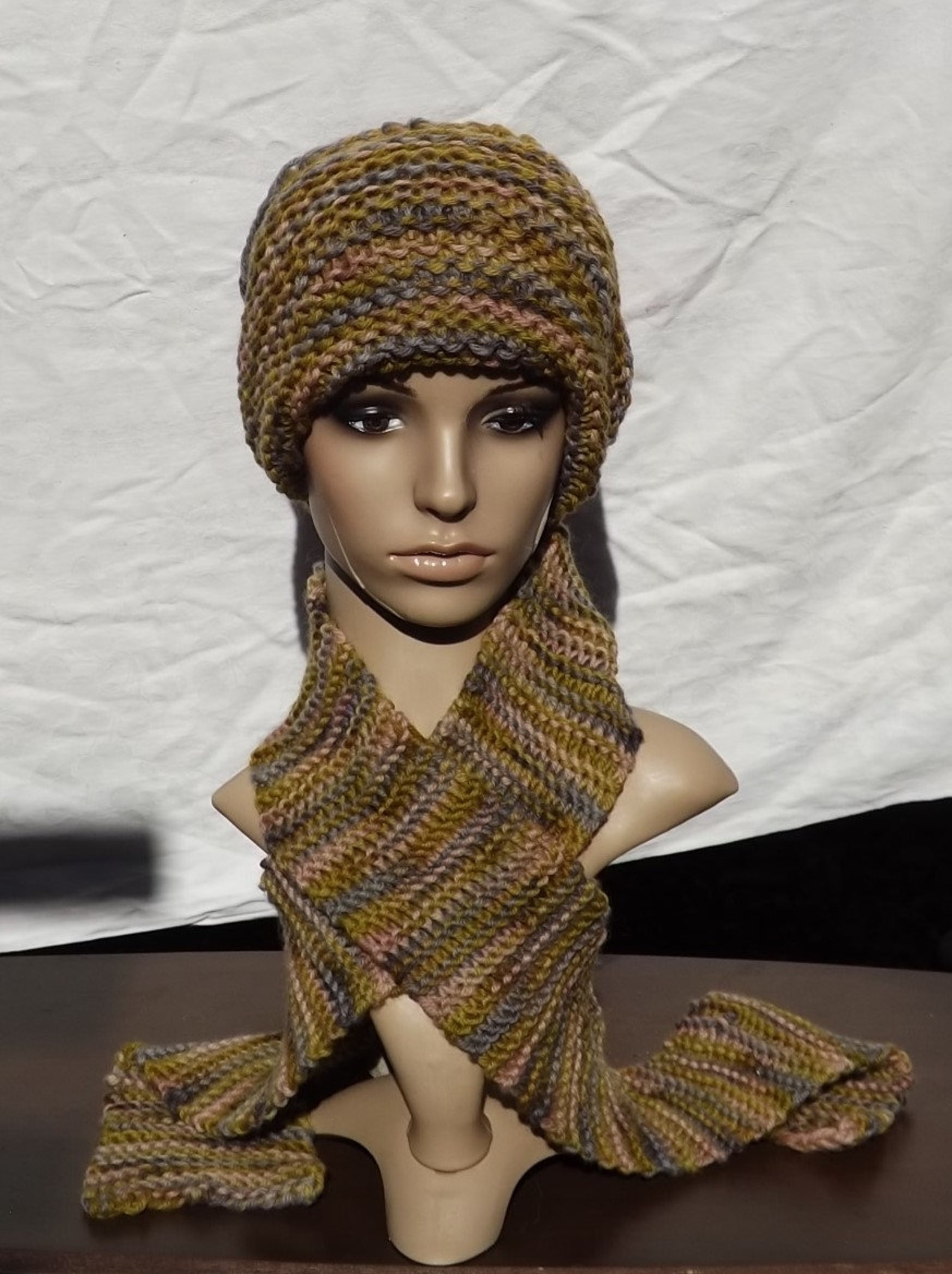 Cookie Dough Balaklava and Scarf Piece in Wool - Etsy Canada