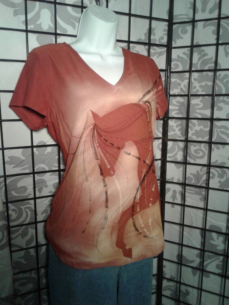 one-of-a-kind 11-13 junior size large Rust Western horse Equine Design T-shirt Dark orange