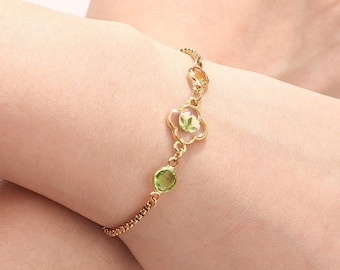 Personalized Birthstone Real Flower Bracelet, Baby’s Breath Flower Bracelet, Mother and Daughter, New Mom Gift, Meaningful Gifts for Her