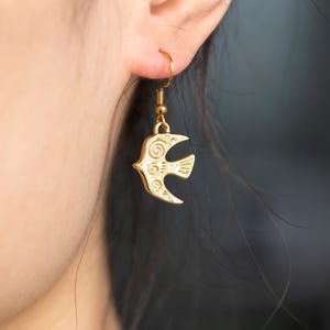 Delicate Bird Earrings, Dainty Swallow Earrings, Minimalist Bird Earrings, Bird Charm Earrings, Birthday Gift, Christmas Gift, Gift for Her