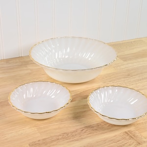 Mid-Century Anchor Hocking Milk Glass Scalloped Bowl Set with Swirl Pattern & Gold Trim | Milk Glass Serving Bowl Set of 3