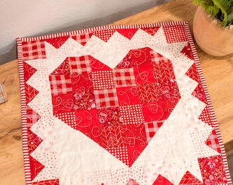 My Sweet Valentine Table Topper (Downloadable Pattern)