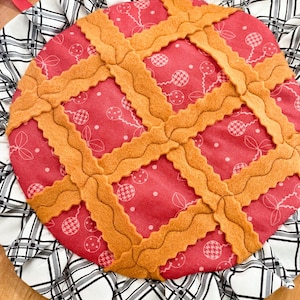 Me Oh My Cherry Pie! Hot Pad (Downloadable Pattern)