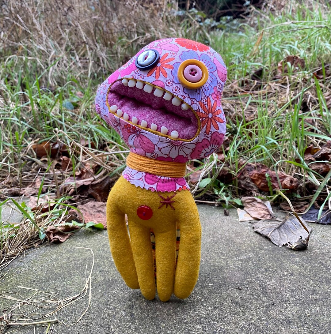 Shadow Sack Jack Uncanimal Creepy Voodoo Doll Monster Plush (pink ...