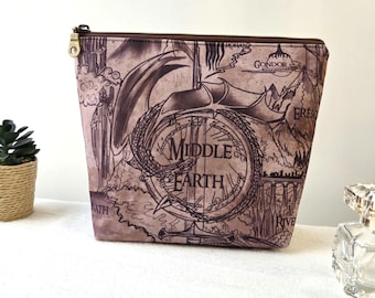 Fantasy Map Makeup Bag | Middle Earth Inspired Cosmetic Pouch | Waterproof Travel Organizer Gift for Fantasy Fans