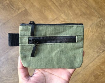Waxed Canvas EDC Pouch – Compact Organiser Wallet | 5" x 3.5" | Waterproof Lining | Double Zip | Key Pouch | Minimal Wallet | Sage Green