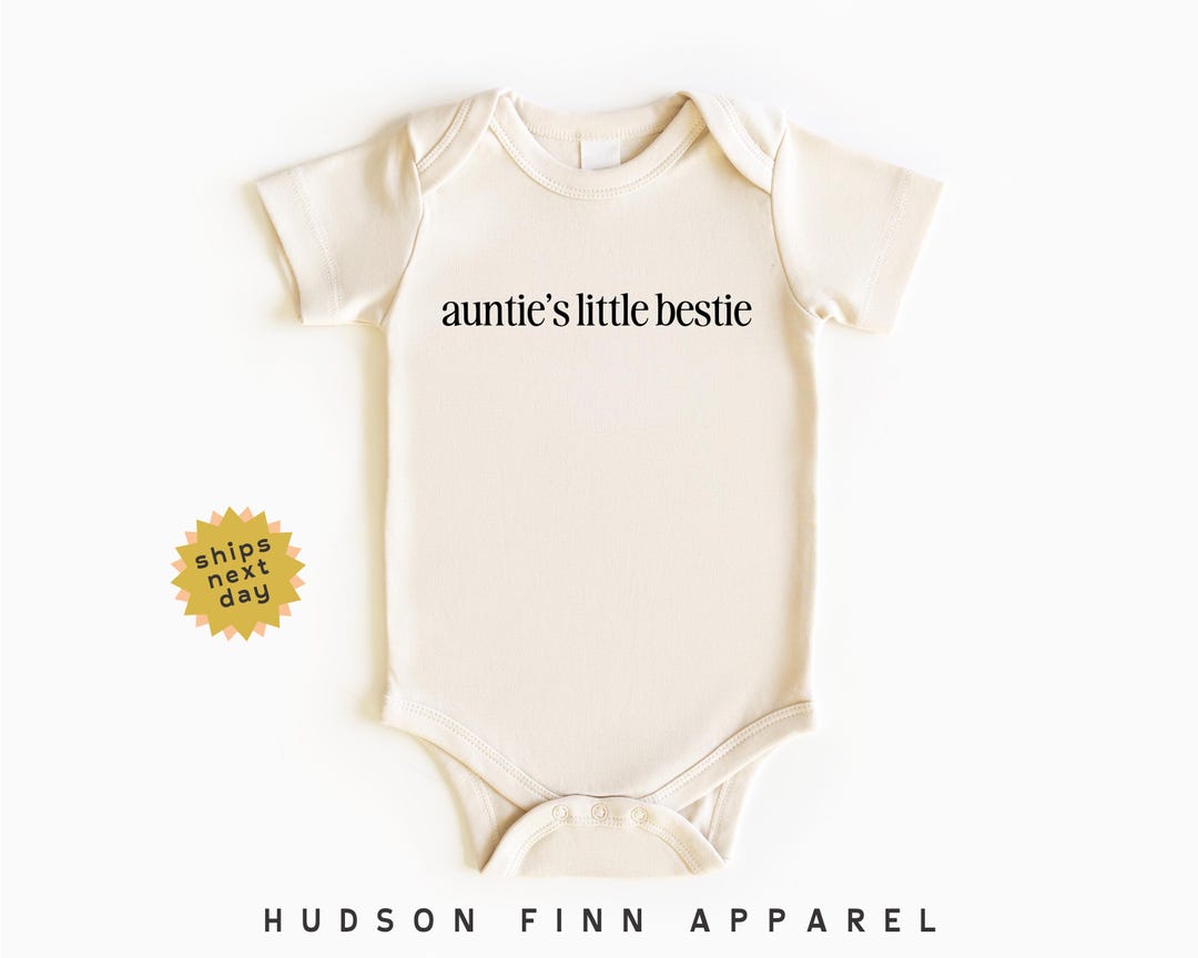 AUNTIE'S LITTLE BESTIE Baby 2-Piece Set