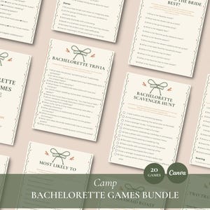 Può includere: Una collezione di carte da gioco stampate per un addio al nubilato, con uno sfondo color crema, testo scuro e una piccola illustrazione di un fiocco verde nella parte superiore di ogni carta. Il set include titoli come Bachelorette Trivia.