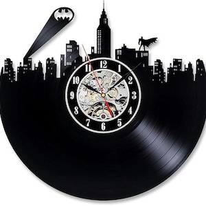 Dark Knight Schallplattenuhr, Weihnachtsgeschenke für Ehemann, Bürodekoration für Ihn, Superhelden-Raumdekor, Comic-Buch-Wandkunst