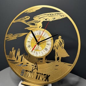 Star Trek Painted Gold Vinyl Record Clock, Science Fiction Movie, Living Room Decor For Walls, Apartment Decorations, Xmas Gift For Husband