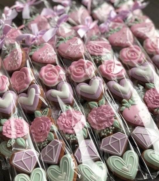 Mini Roses And Cookies Mini Cookie Set | Heart Rose Strawberry Sugar Cookies | Sweet Gift ...
