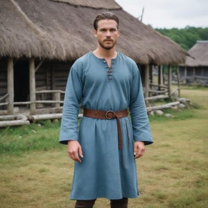 Tunica vichinga medievale per lui / Abito rinascimentale nordico da uomo / Costume LARP minimalista / Tunica da guerriero Cottagecore / Abiti da cosplay