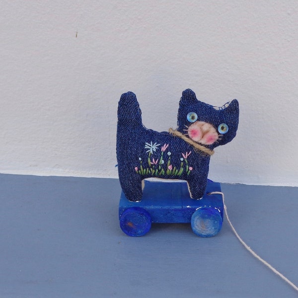 Mini Kitten Cat on cart * Woollybuttbears * Blythe friend * Doll Friend * South Australia * BJD pet * Blythe * Ob11 * Recycled Denim Fabric