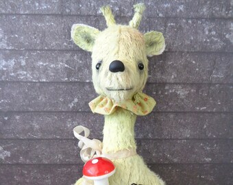 Viscose Giraffe Teddy Bear by Woollybuttbears Doll Friend Dollhouse OOAK Handmade Creation With Pocket Surprise