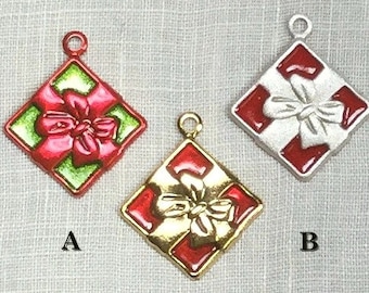 Christmas Presents Charm - Hand Painted - for Quilting, Crafters, Scrapbook, Needlecraft, Jewelry - Item #1686