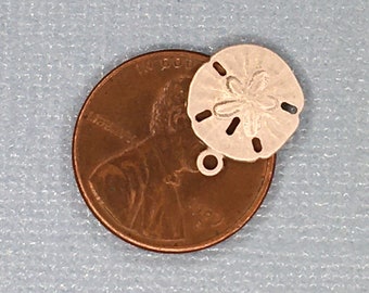 Metal Sand Dollar Charms - 3/8" - PC956