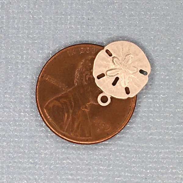 Metal Sand Dollar Charms - 3/8" - PC956