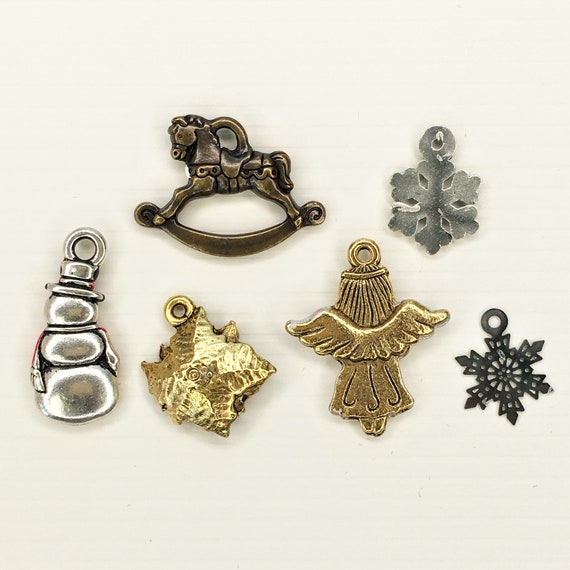 Eve Christmas 2021 charm 6 全種コンプリート Limited Edition of 4 Sets-6 Pc. Christmas Holiday Charm Set