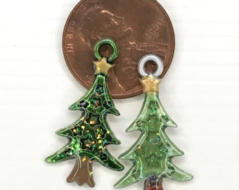 NEW***Decorated Christmas Trees-Light Green or Dark Green-C-30