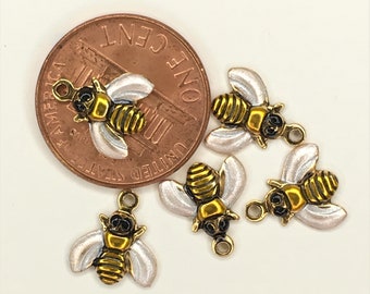 Bee Charm - Hand Painted - for Quilting, Crafters, Scrapbooks, Needlecrafts - Item #1424