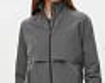 Chaqueta médica unisex de popelina con dos bolsillos, mangas largas, cremallera y ribete.