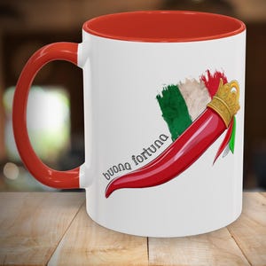 Buona Fortuna - włoski róg kubek // 11 oz biały ceramiczny kubek do kawy z czerwonym uchwytem akcentującym, Corno Portafortuna Good Luck Charm