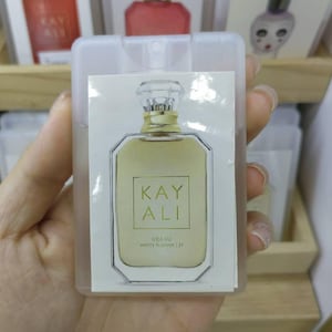 Kayali vanilla 28 - Etsy 日本