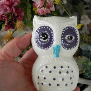 Hootie Owl . Winking .......Vintage style barn potter Owl ... Glazed ceramicVintage Style image 3