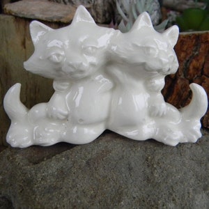 Cat Wedding  Cake Topper Kittens in Love - Wedding cake topper Ceramic Glazed