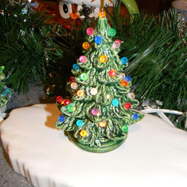 Ceramic Christmas Tree  Evergreen WHITE  4.5"  Vintage style w snow  Base Lighted - desk top - nursing home - dollhouse