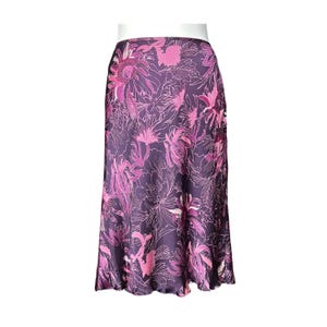Vintage 90s Y2K Purple Floral 100% Silk Midi Skirt. XS. Cottagecore Bohemian, Fairy, Whimsigoth