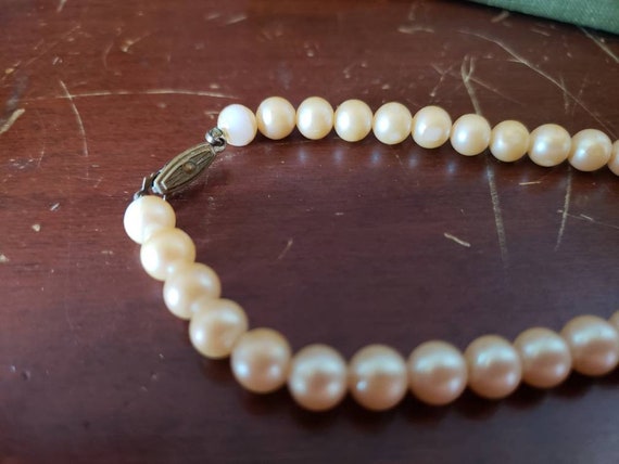 Vintage Faux Pearls - Pearl Necklace - Cream Colo… - image 5