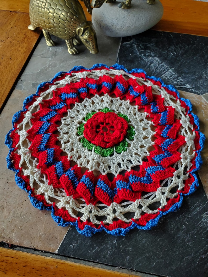 Vintage Doily Bowl Cover Crochet Rose Red, White, and Blue Shoo-Fly Cover image 2